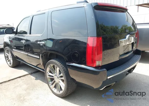 2008 Cadillac Escalade Standard from USA, damaged, VIN 1GYFK638X8R248699